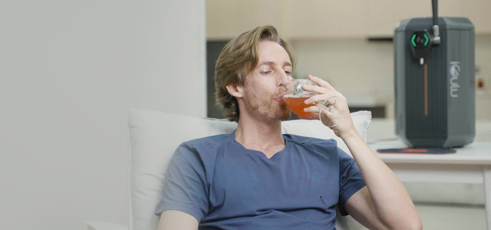 slider image slider_item_QePN3d